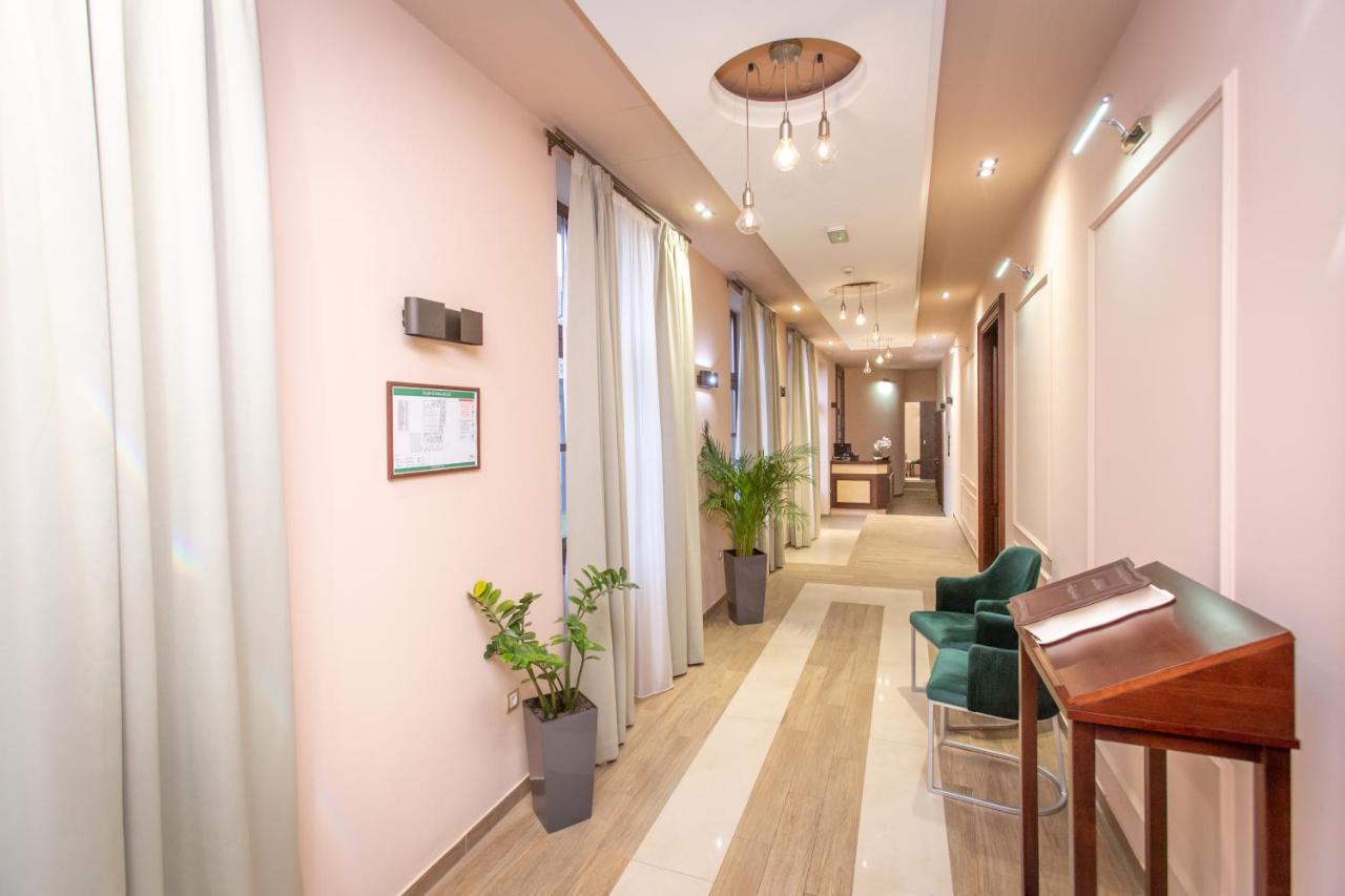 Harizma 013 Aparthotel Kevevára Kültér fotó